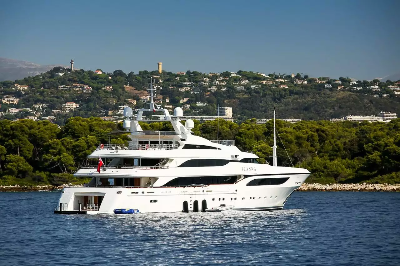 SEANNA Yacht • Benetti • 2011 • Propriétaire Stan Kroenke 