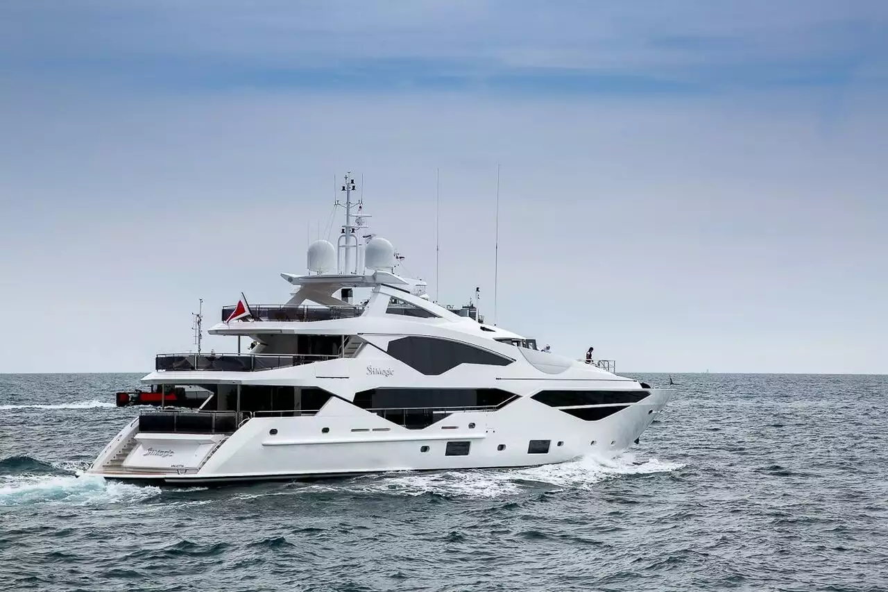 SH MAGIC Yacht • Sunseeker • 2017 • المالك Hubert Freidl