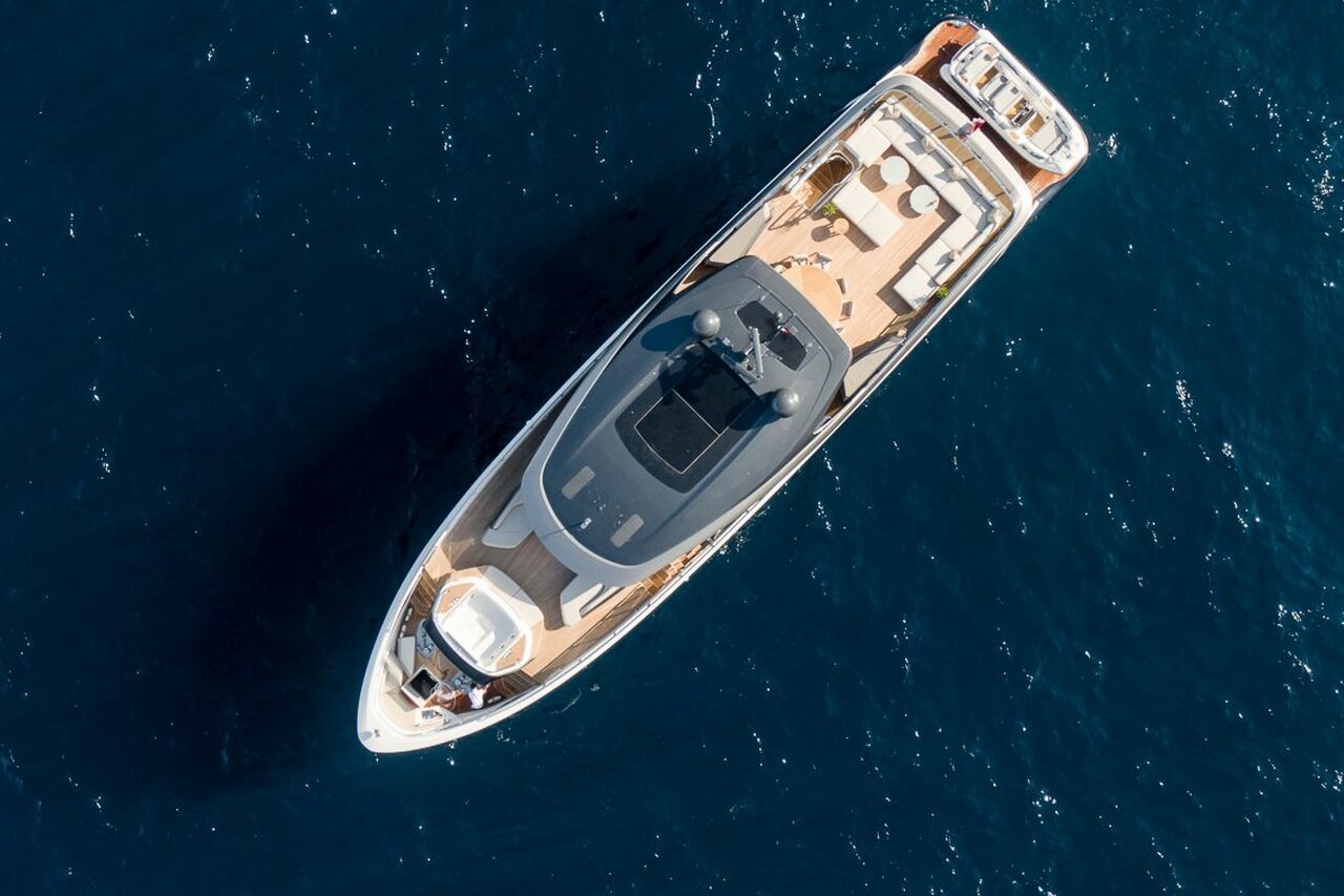 ST CATHERINE Yacht • Princess X95 • 2021 • Proprietario European Millionaire