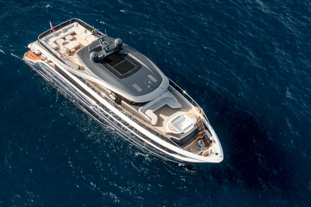 ST CATHERINE Yacht • Princess X95 • 2021 • Owner European Millionaire