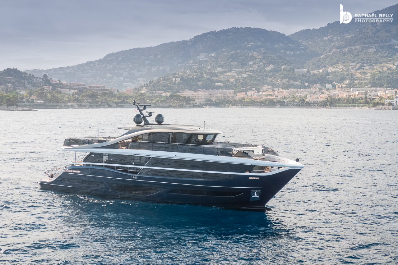 ST CATHERINE Yacht • Princess X95 • 2021 • Propriétaire European Millionaire