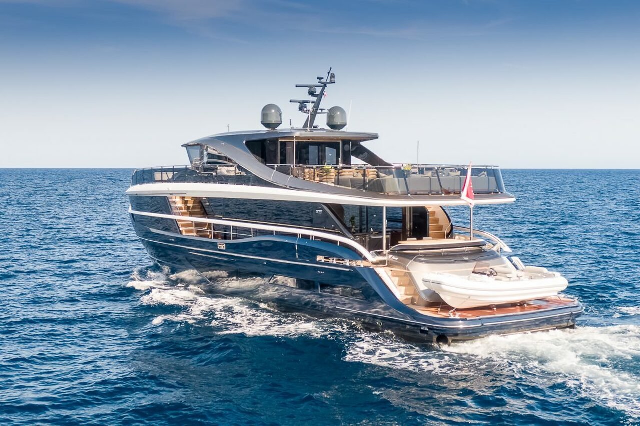 ST CATHERINE Yacht • Princess X95 • 2021 • Proprietario European Millionaire