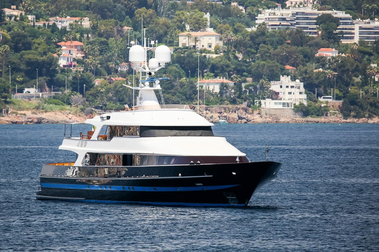 TM BLUE ONE Yacht • Picchiotti • 1988 • Proprietario Valentino Garavani