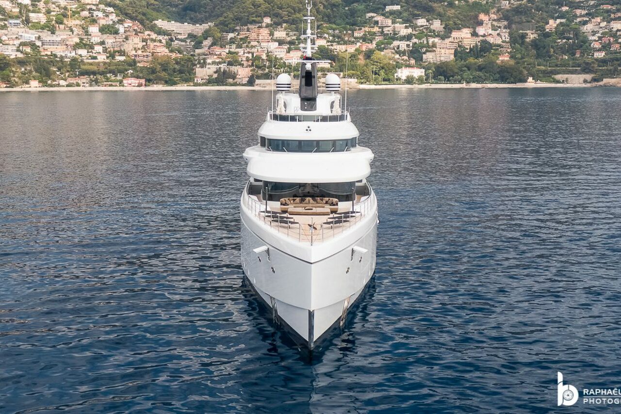 TRIUMPH Yate - Benetti - 2021 - Propietario Chris Dawson