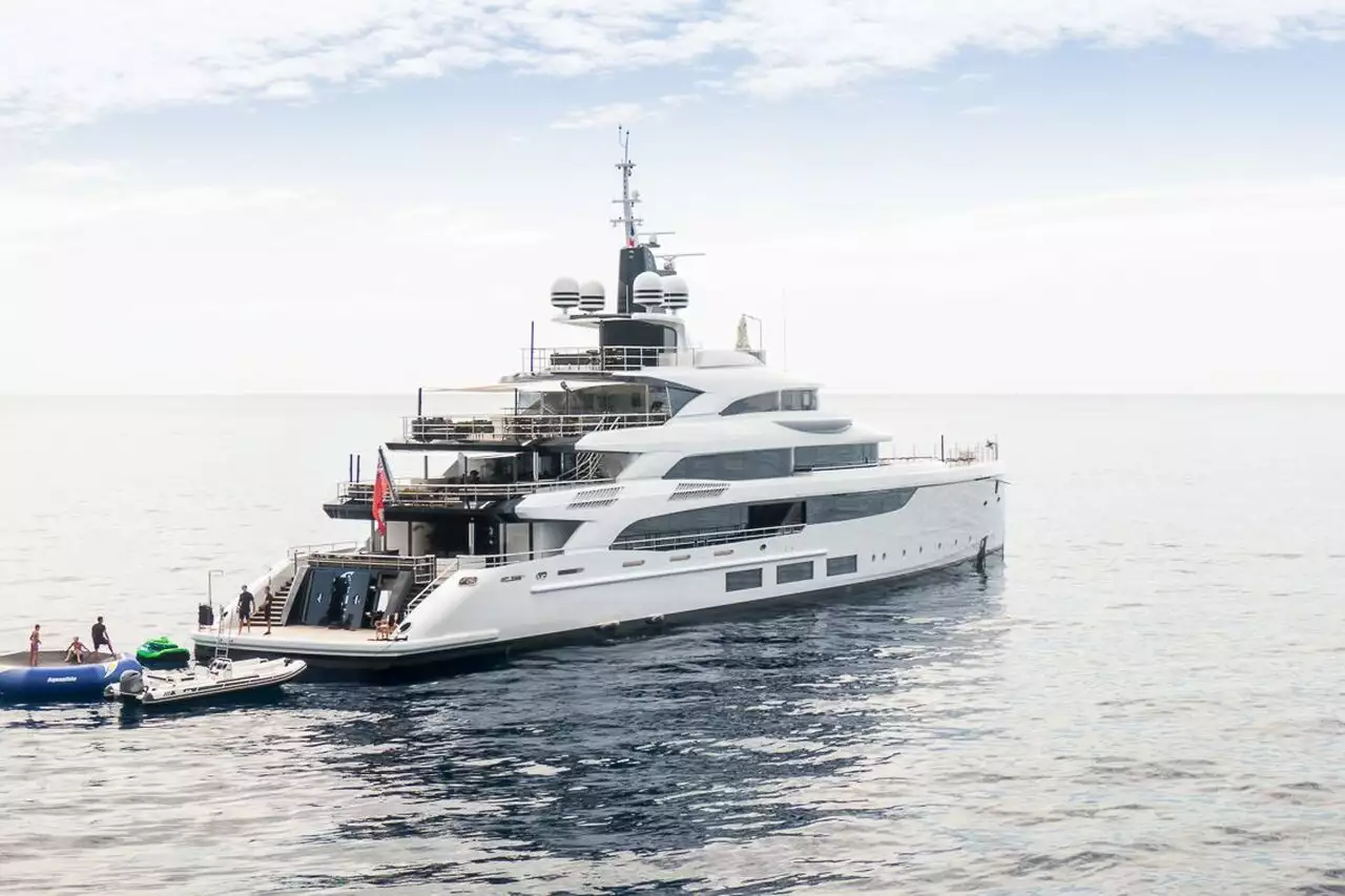 TRIUMPH Yacht • Benetti • 2021 • Propriétaire Chris Dawson