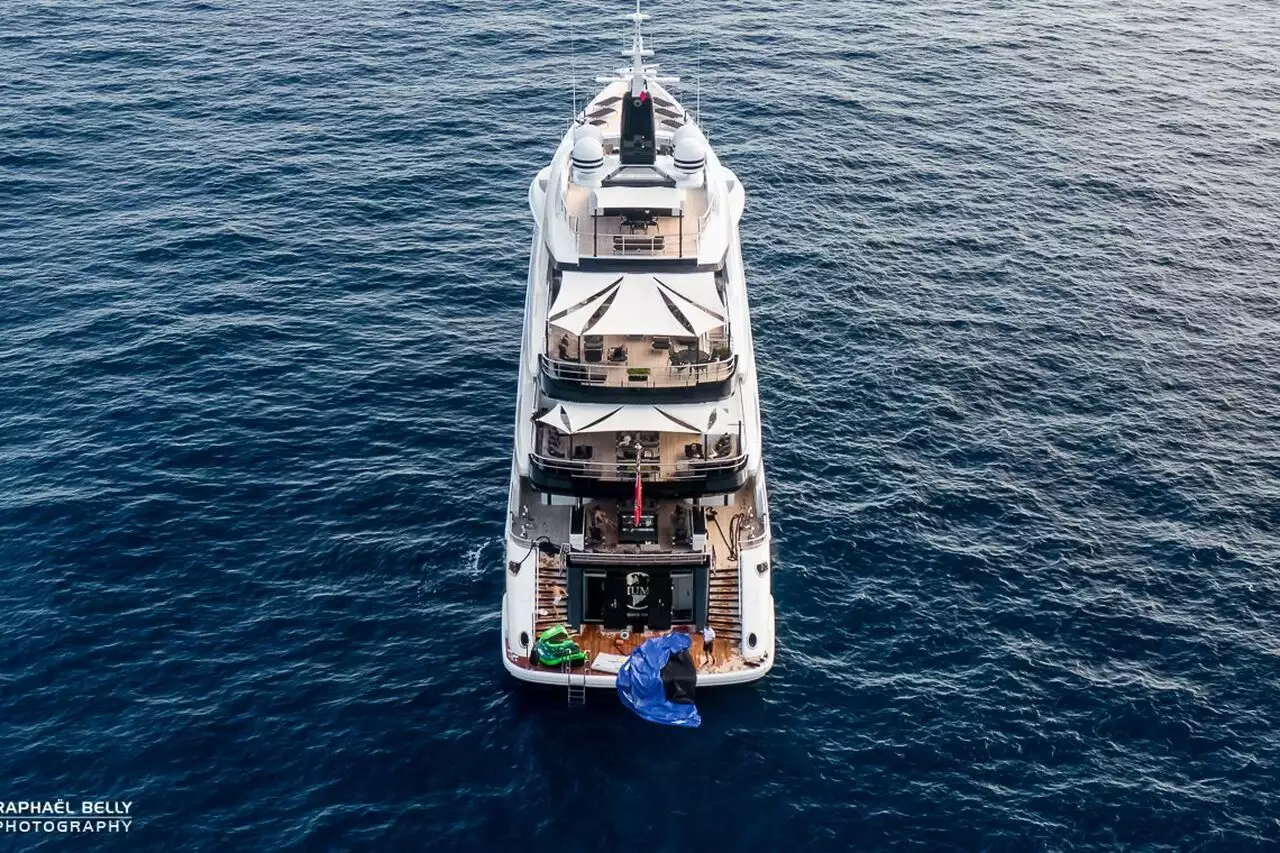 TRIUMPH Yacht • Benetti • 2021 • Proprietario Chris Dawson