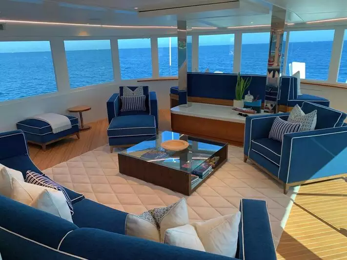Trinity Yacht WHITE STAR Interior