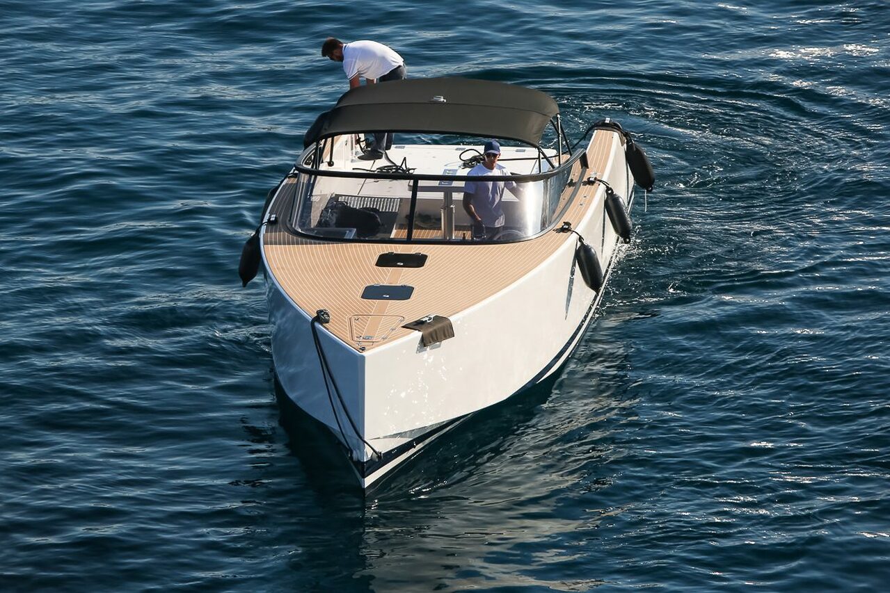 White Star II - VanDutch 40 yacht tender – 12m