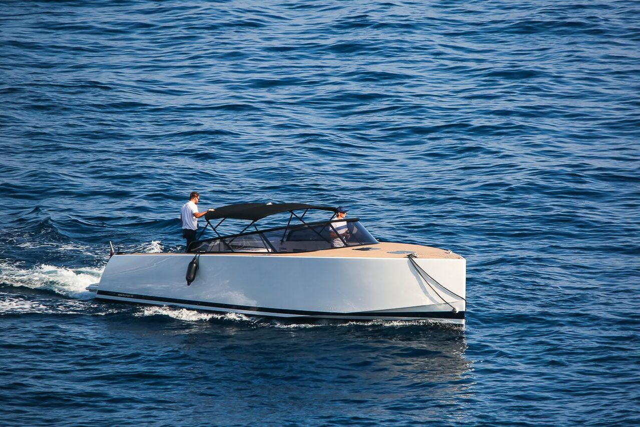 White Star II - VanDutch 40 yacht tender – 12m