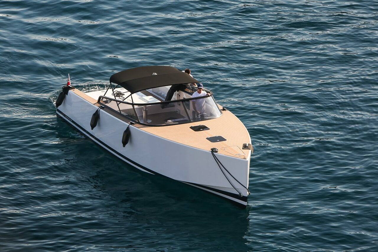 White Star II - VanDutch 40 yacht tender – 12m