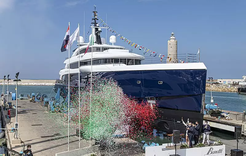 ZAZOU Yacht • Benetti • 2021 • Proprietario Mohamed Mansour