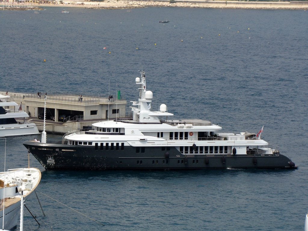 CHAYKA Yacht • Turquoise • 2009 • Owner Russian Government