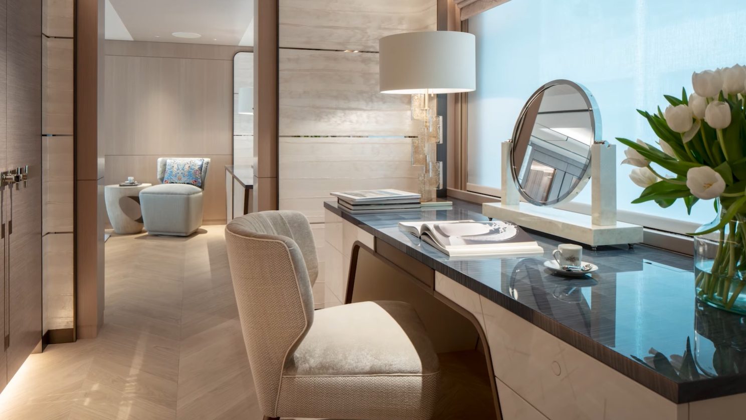 Yate Lurssen Moon Sand interior