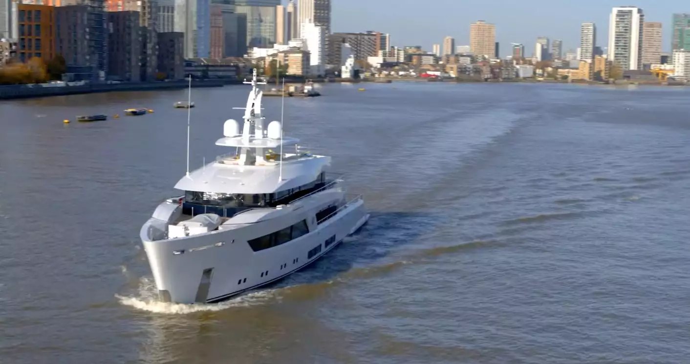 Iate MOON SAND • Lurssen • 2021 • Proprietário Charles Ho Tsu-kwok