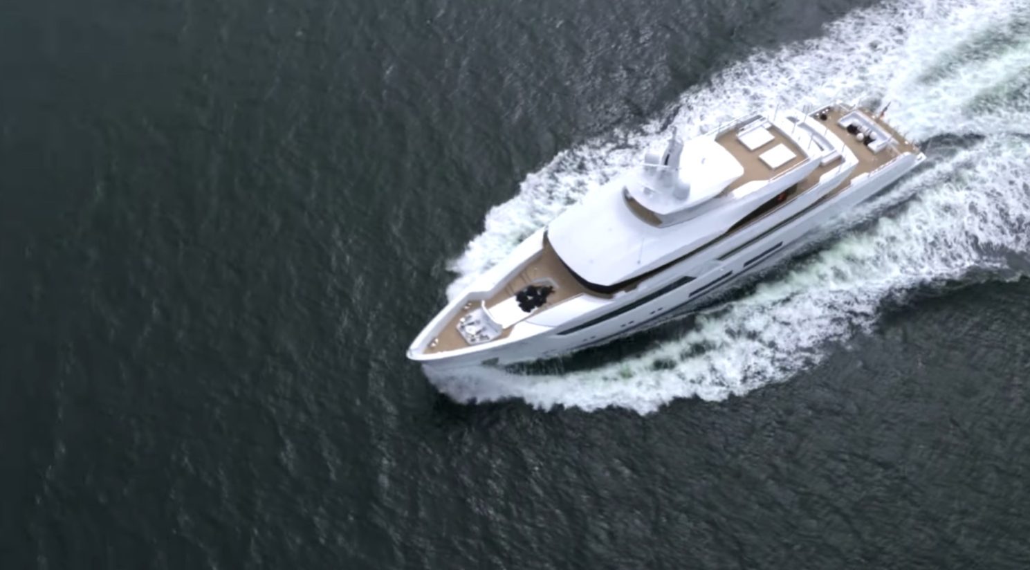 MOON SAND Yacht • Lurssen • 2021 • Eigenaar Charles Ho Tsu-kwok