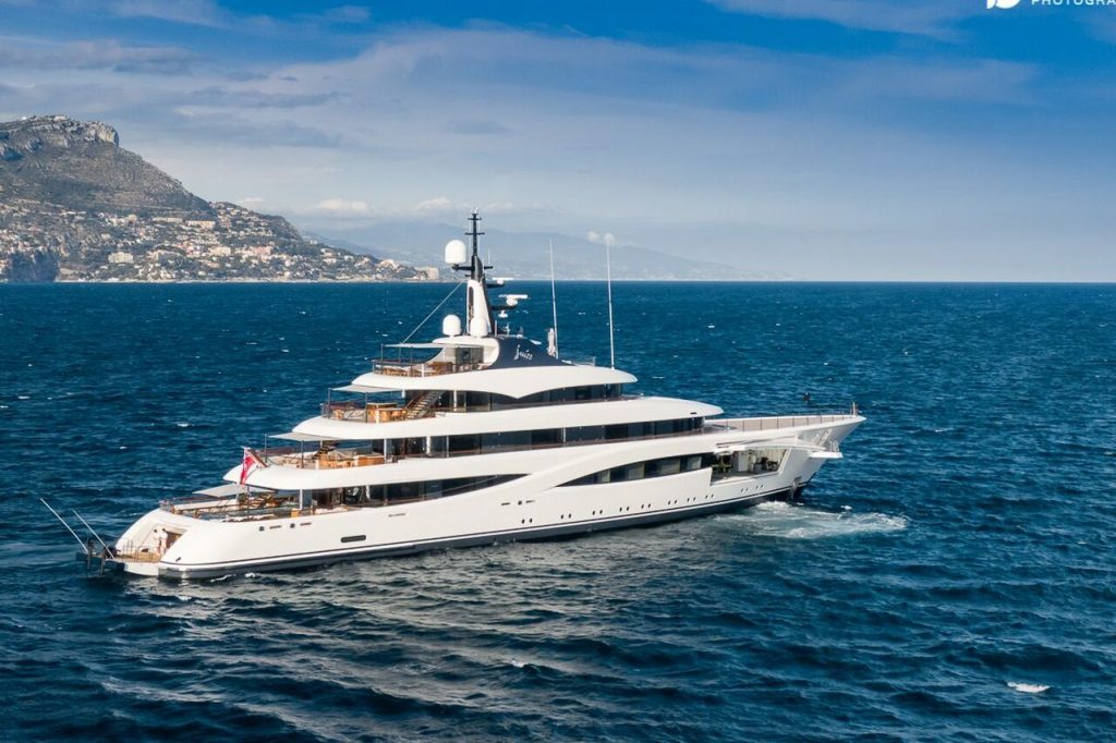 Yacht JUICE • Feadship • 2022 • Photos & Video