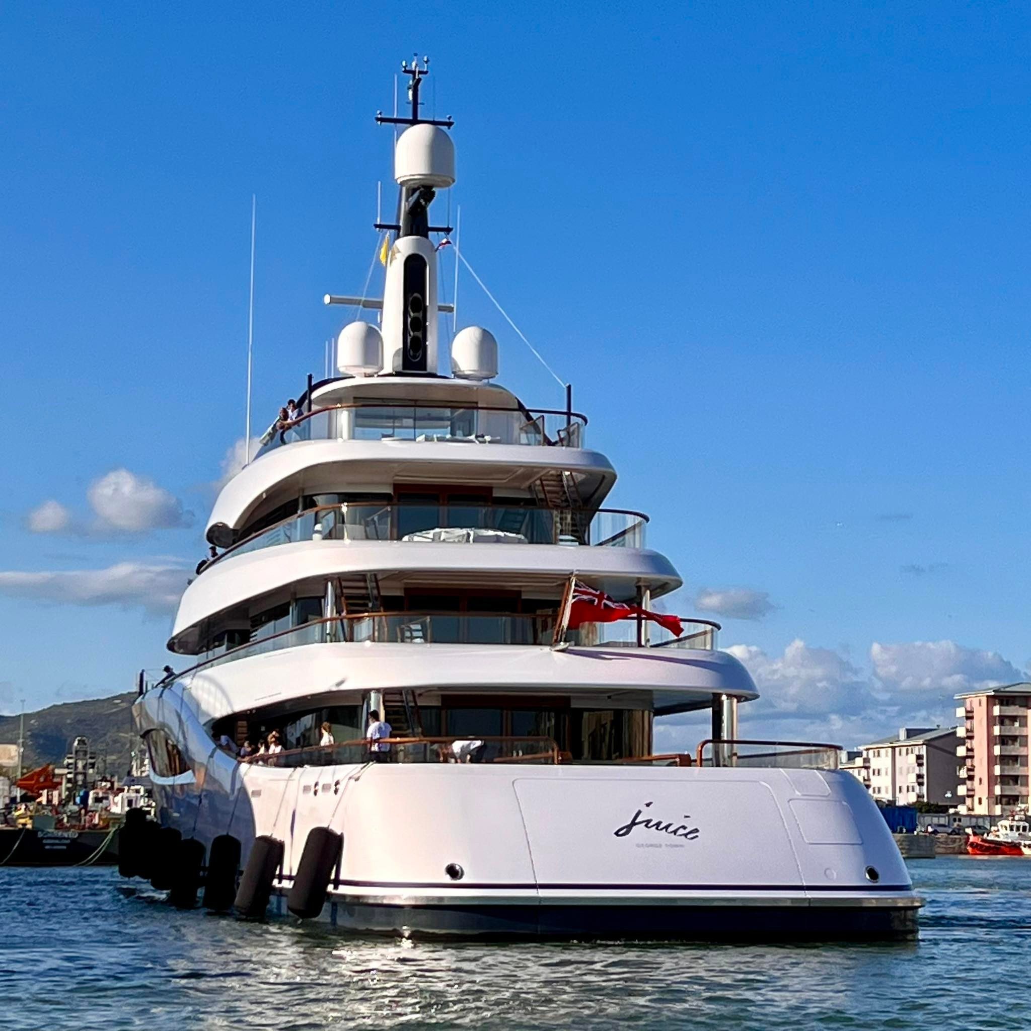 JUICE Yacht • Feadship • 2022 • Propriétaire Graff