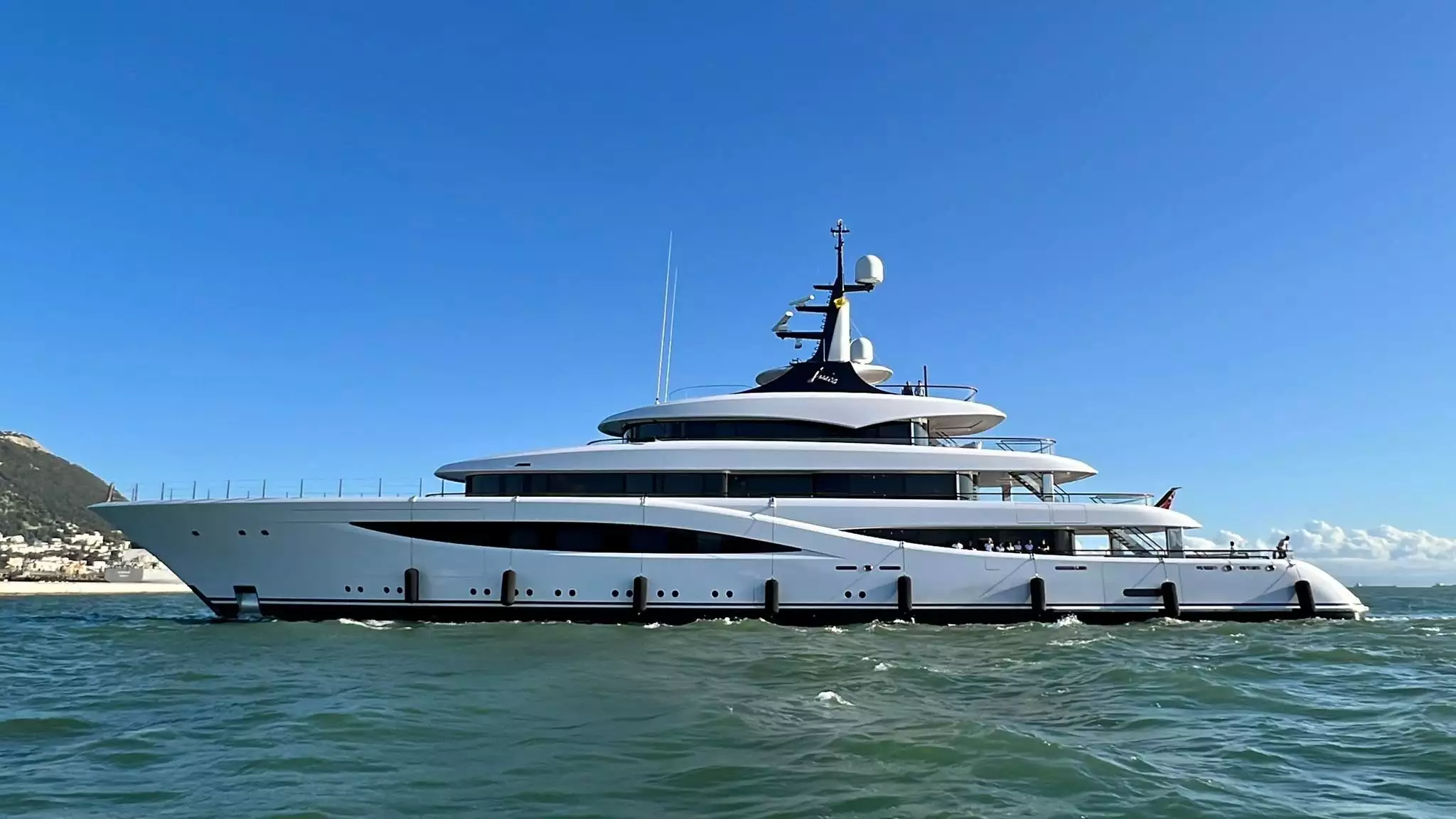 JUICE Yacht • Feadship • 2022 • Propriétaire Graff