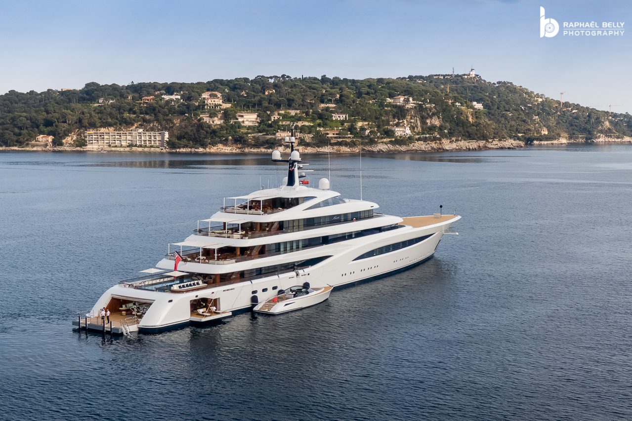 FAITH Yacht • Feadship • 2017 • Sahibi Lawrence Stroll • (Michael Latifi'ye Satıldı)