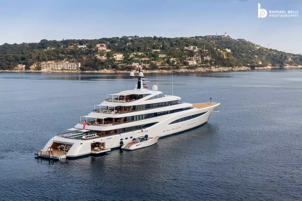 FAITH Yacht • Feadship • 2017 • Propriétaire Lawrence Stroll • (Vendu à Michael Latifi)