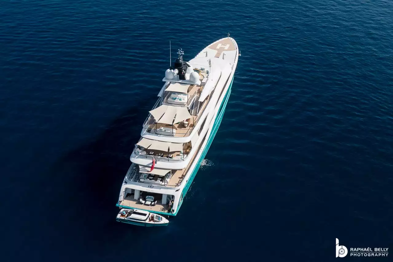 GO Yacht • Turquoise • 2018 • 77m • Propriétaire Hans Peter Wild