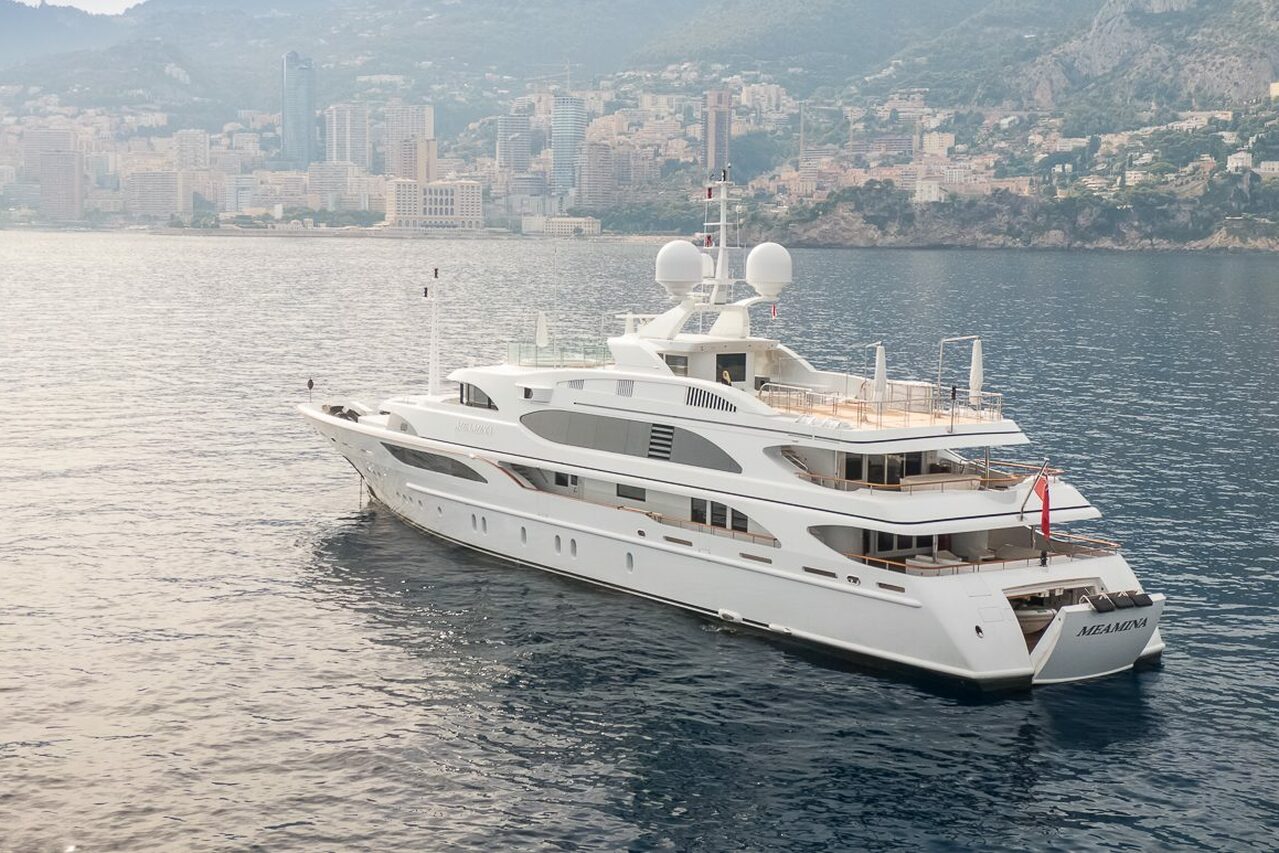 Яхта Meamina • Benetti • 2008 • Владелец Бени Штайнмец