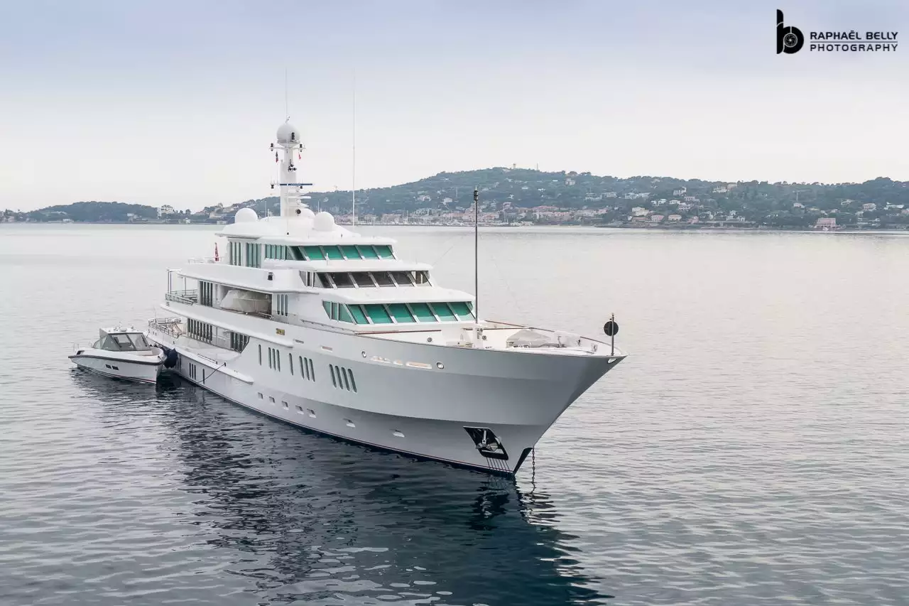 SIRAN Yacht • Feadship • 1992 • Eigentümer Bob Manoukian