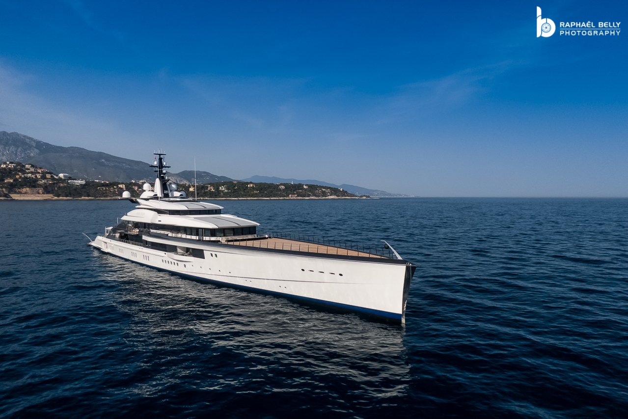 BRAVO EUGENIA Yacht • Oceanco • 2019 • Valeur $225M • Propriétaire Jerry Jones