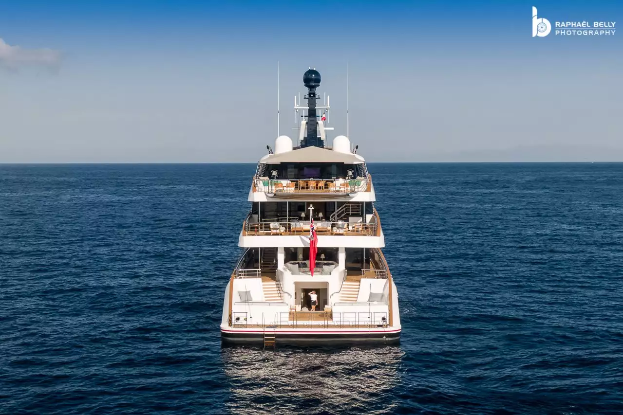 يخت هامبشاير • Feadship • 2016 • المالك أندرو كوري 