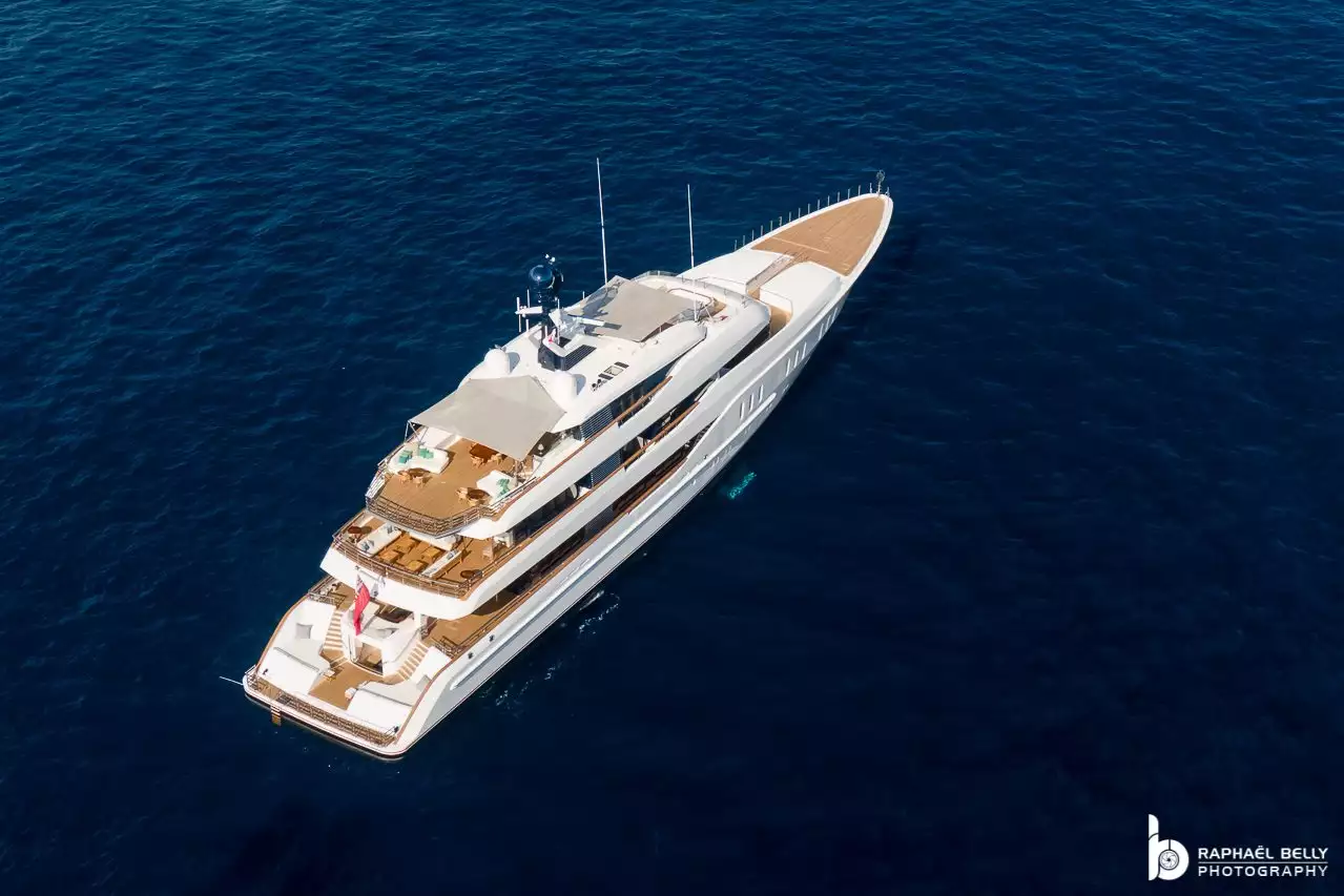 HAMPSHIRE Yacht • Feadship • 2016 • Proprietario Andrew Currie 