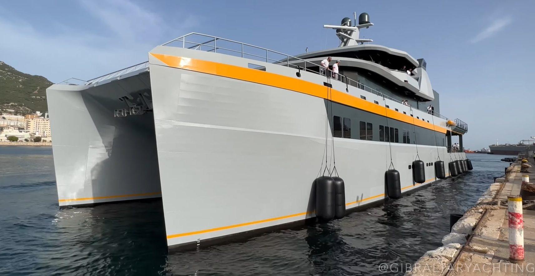 Hilfsschiff NEBULA • Astilleros Armon • 2022 • Eigner Jan Koum