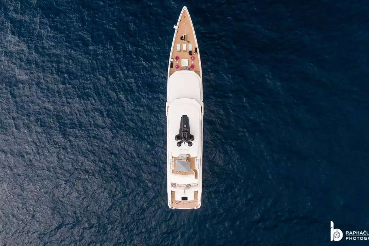 RIO Yacht • CRN • 2022 • Proprietário