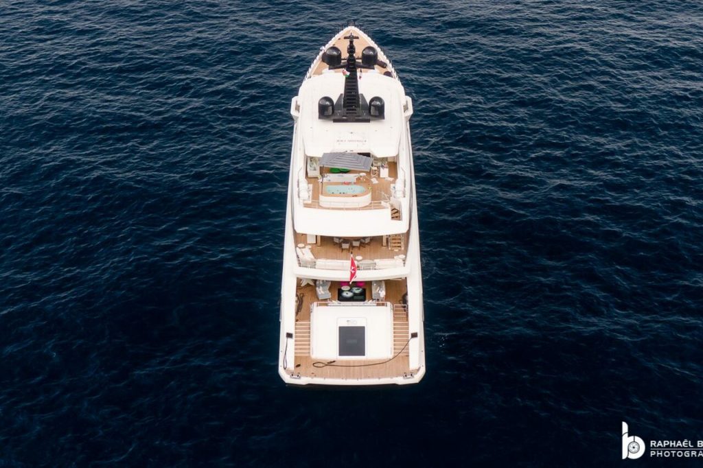 yacht rio owner