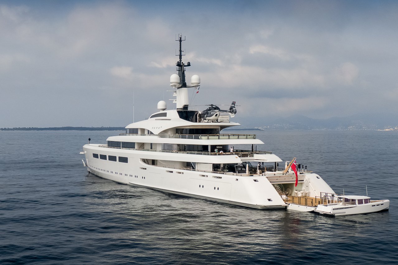 VAVA II Yacht • Devonport • 2012 • Owner Ernesto Bertarelli