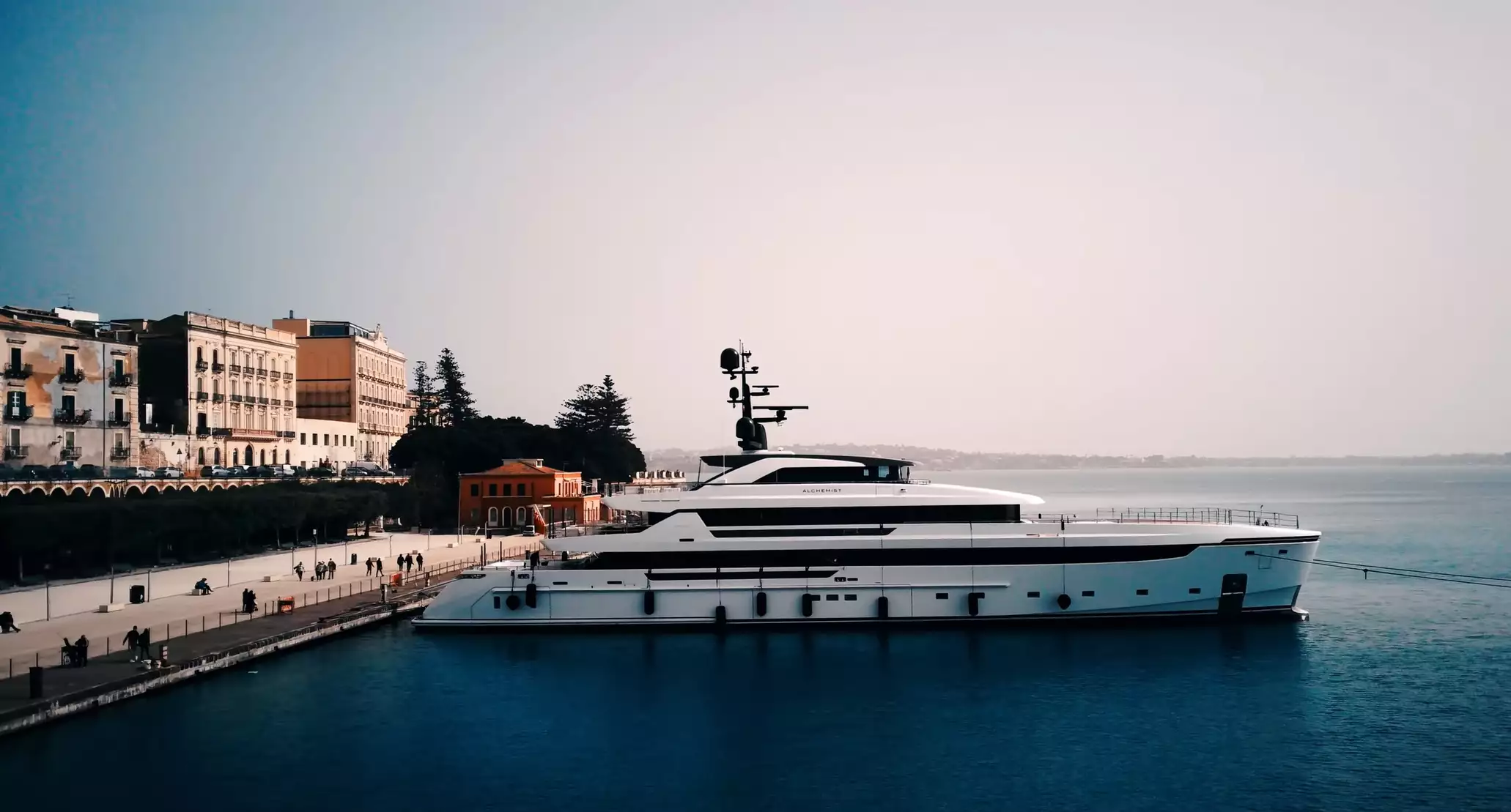 ALCHEMIST Yacht • San Lorenzo • 2021 • ਮਾਲਕ ਫਰਨਾਂਡੋ ਐਸਪੀਨੋਸਾ ਅਬਦਾਲਾ