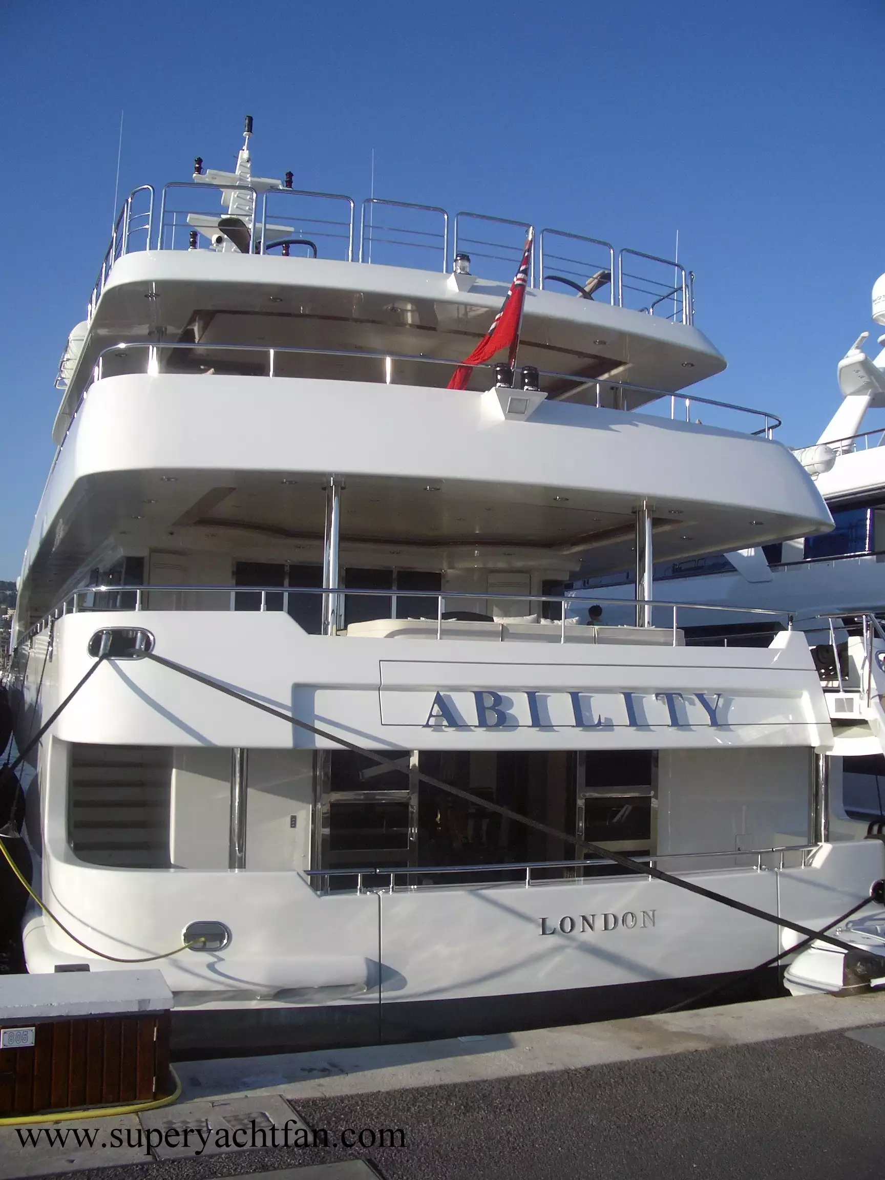 Яхта ALOUETTE II • CRN • 2006 г. • Бывший владелец Андреас Панайоту