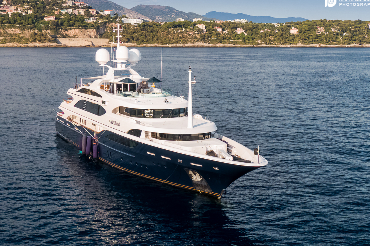 ANDIAMO Yacht • Benetti • 2009 • Propriétaire Sir Michael Hintze