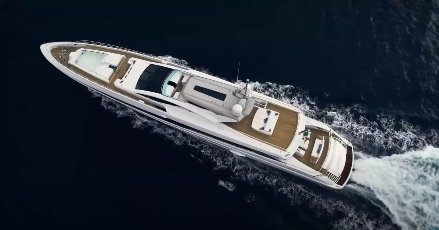 EL LEON Yacht • Overmarine • 2018 • Eigentümer Massimo Zanetti 