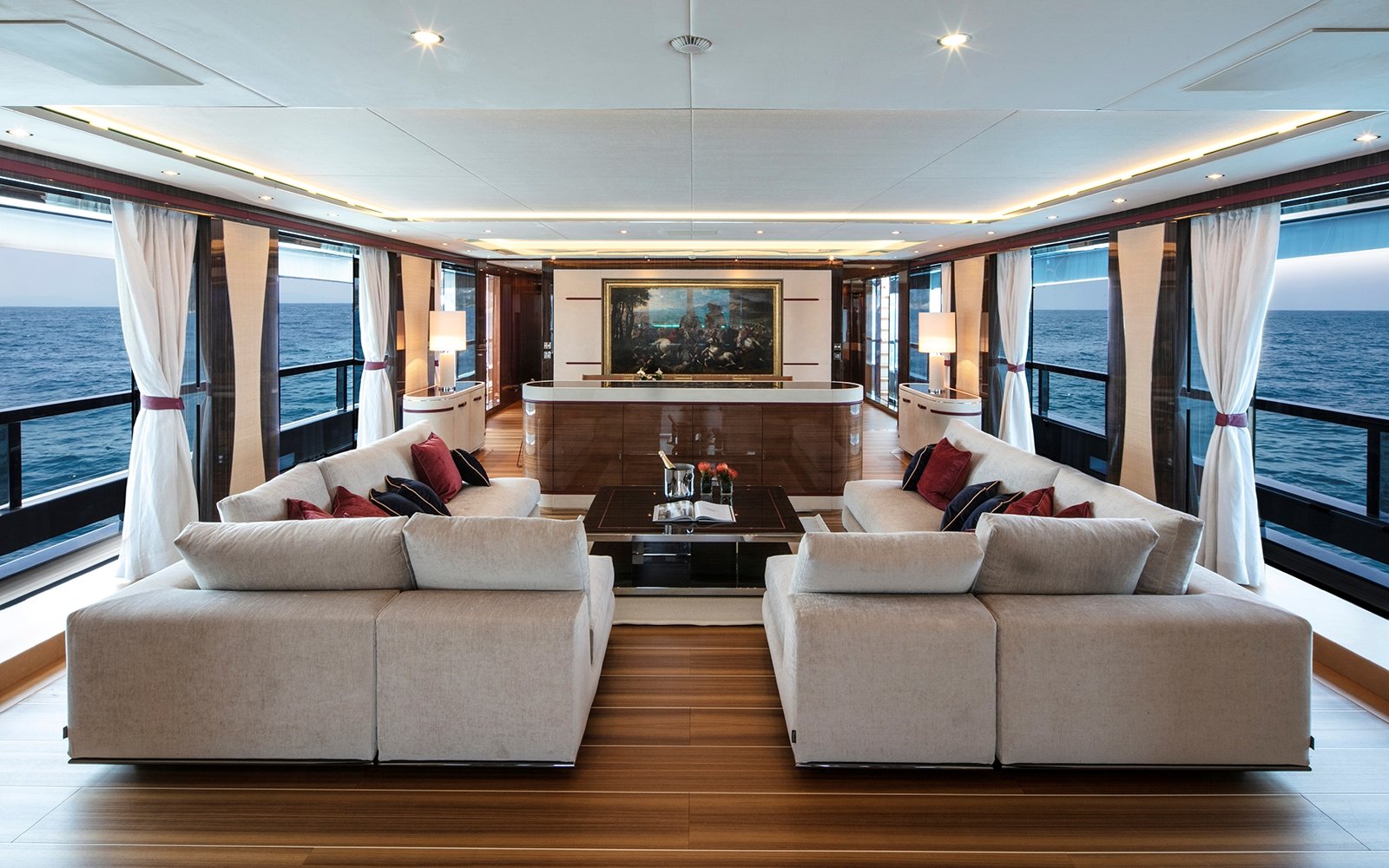 Mangusta Yacht EL LEON intérieur