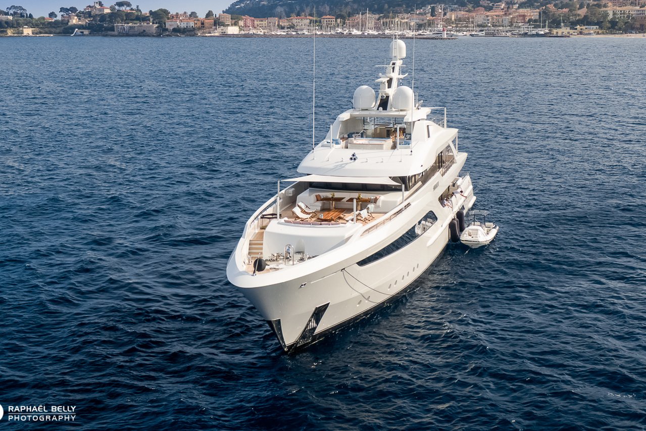 SOMNIUM Yacht • Feadship • 2021 • Sahibi Henk Groenveld