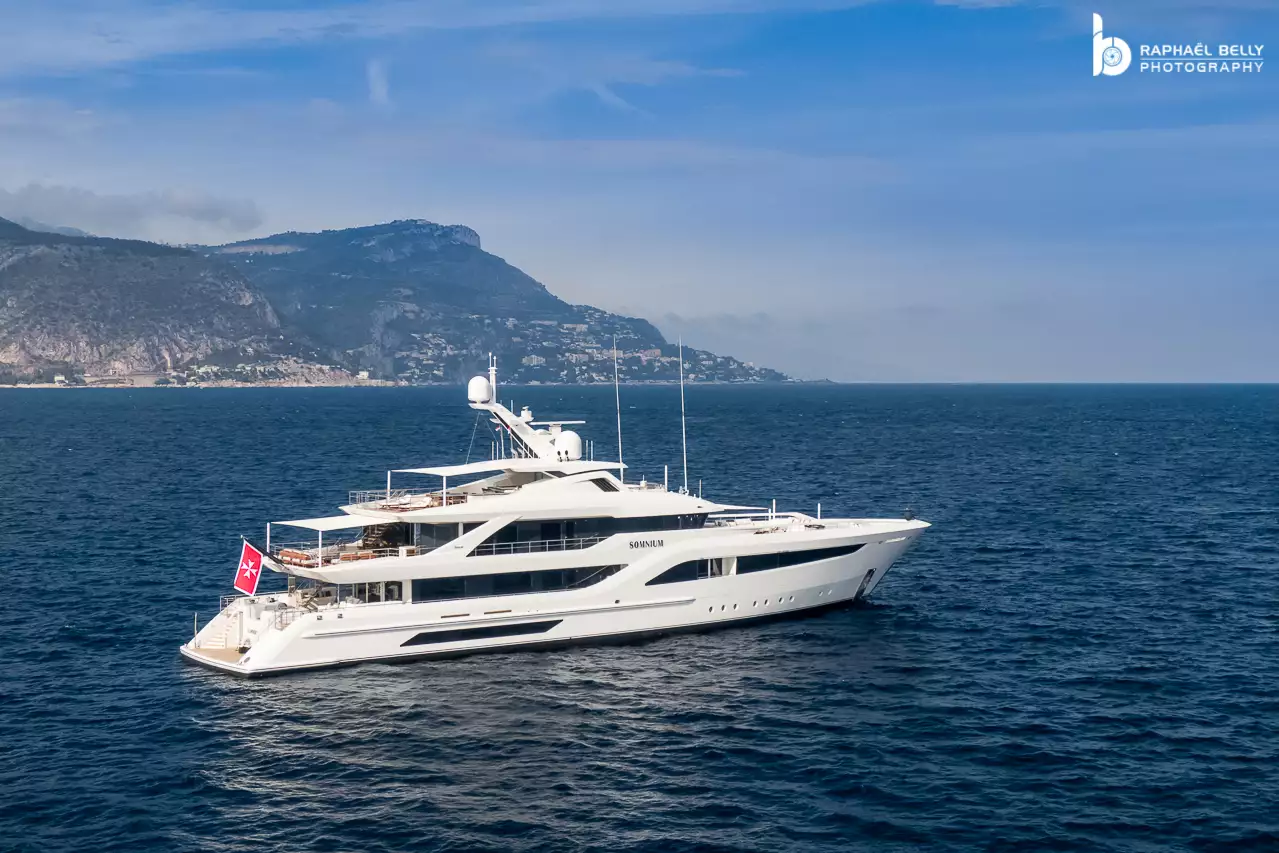 SOMNIUM Yacht • Feadship • 2021 • Eigentümer Henk Groenveld