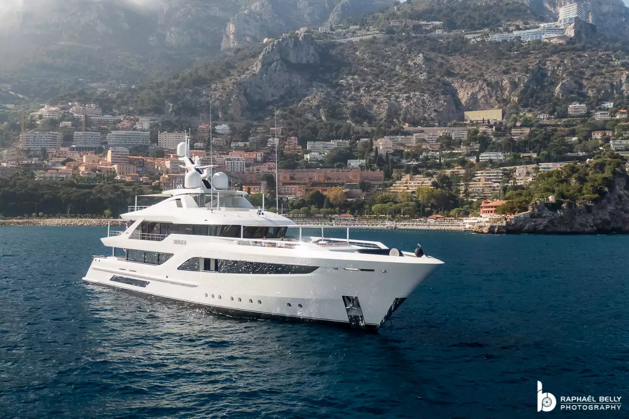 SOMNIUM Yacht • Feadship • 2021 • Eigentümer Henk Groenveld