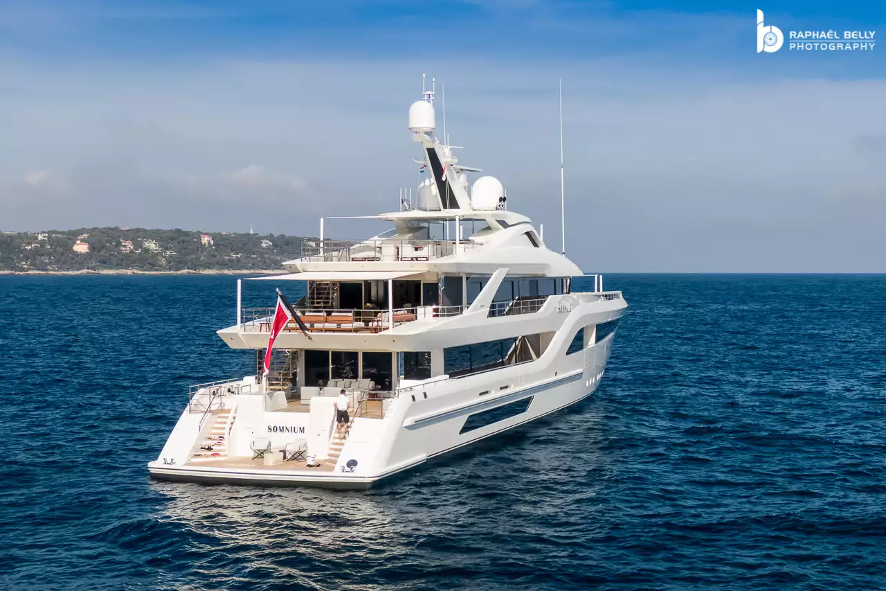 Яхта SOMNIUM • Feadship • 2021 • Владелец Хенк Грунвельд