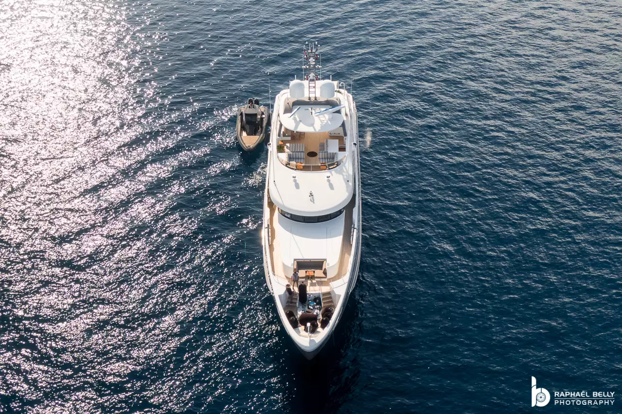 ARES Yacht • Heesen Yachts • 2014 • Propriétaire inconnu Millionnaire