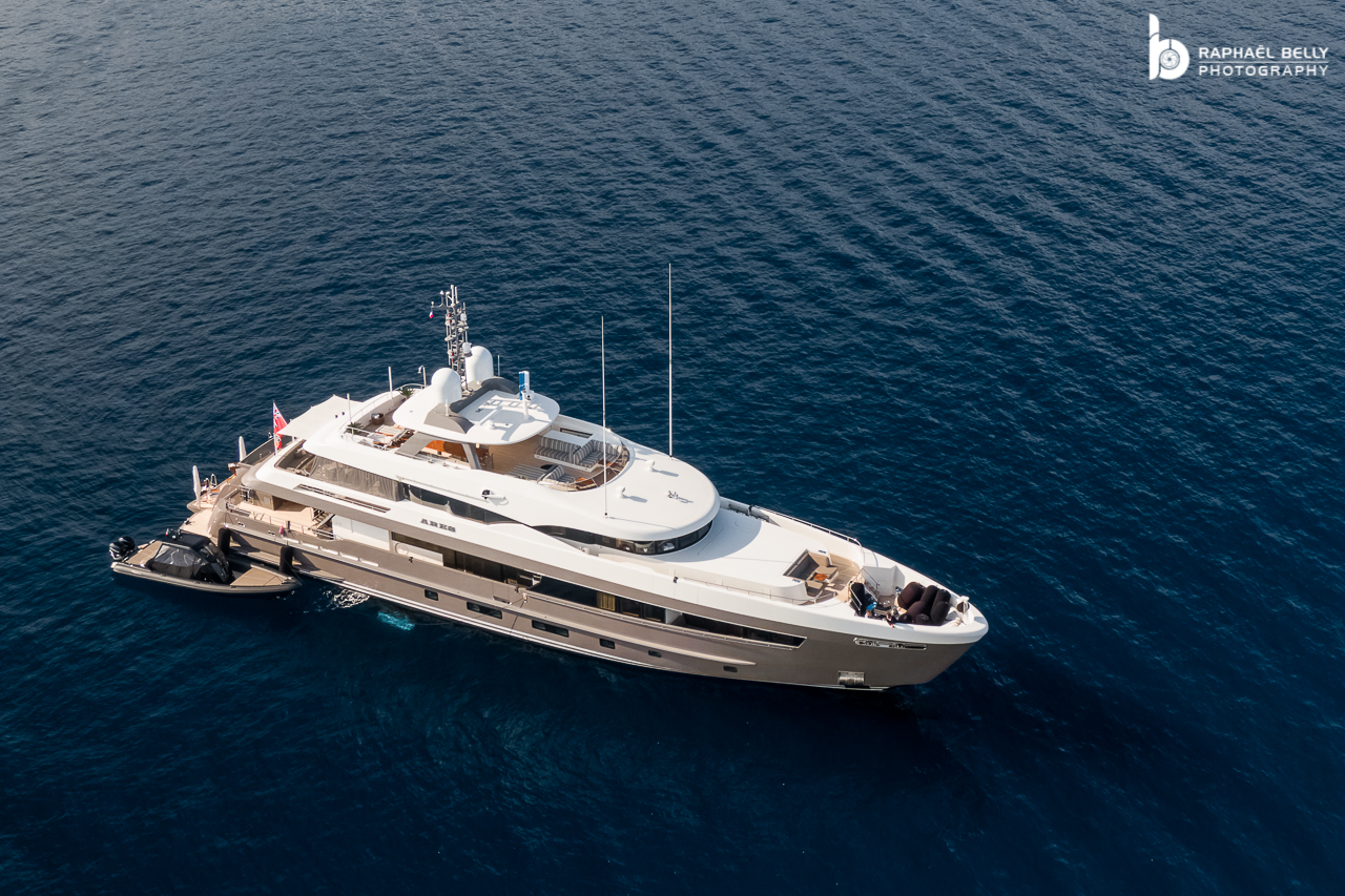 ARES Yat • Heesen Yachts • 2014 • Sahibi Bilinmeyen Milyoner