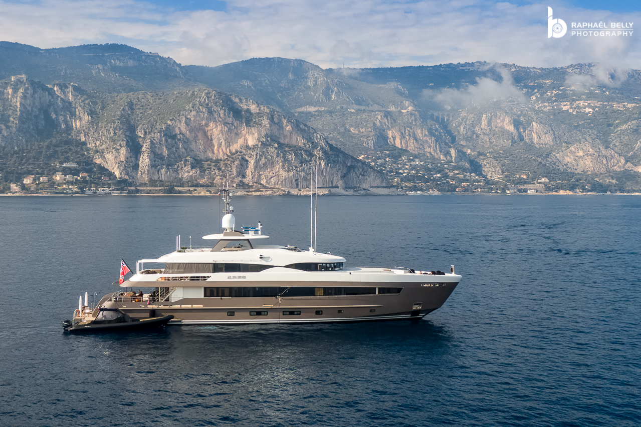 ARES Yat • Heesen Yachts • 2014 • Sahibi Bilinmeyen Milyoner