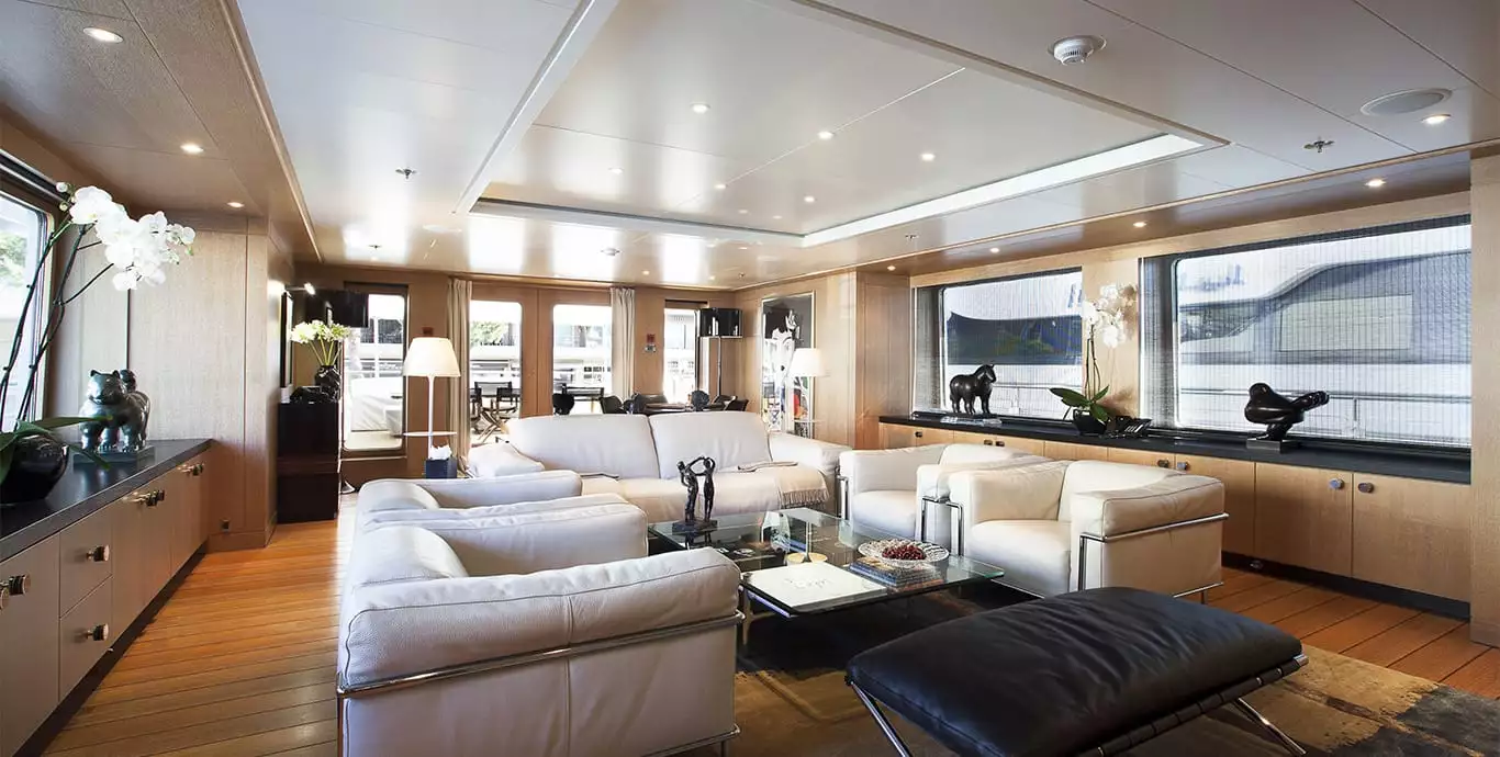 Amels yacht LADY BRAVE intérieur