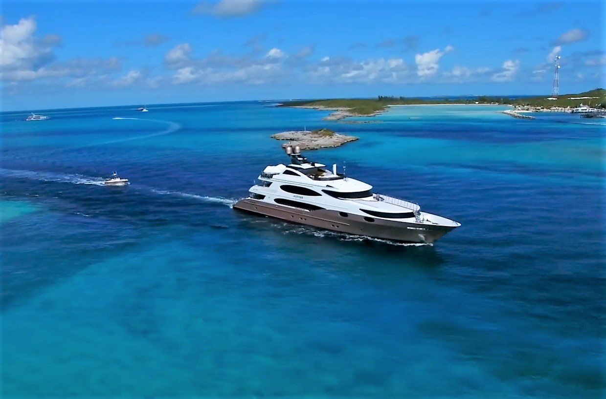 BAD ROMANCE Yacht • Trinity • 2008 • Owner US Millionaire