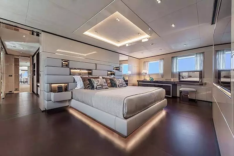 Columbus Yacht K2 Interior