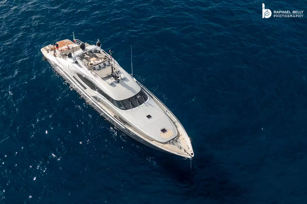 EIGHT Yacht • Palmer Johnson • 2005 • Propriétaire Italien Millionnaire 